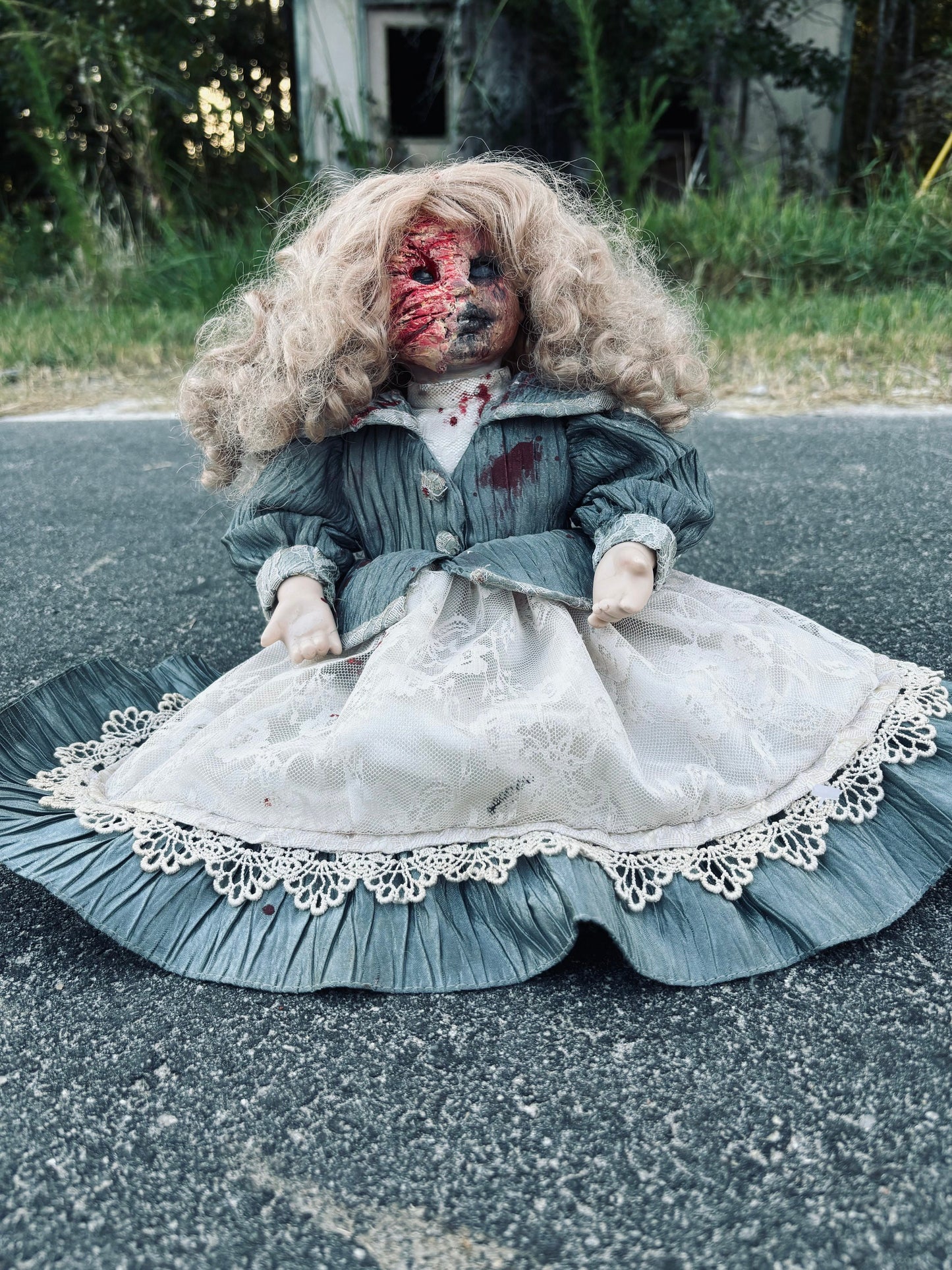 WTFCreepyDolls- Cursed Eliza